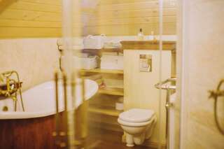 Апарт-отели Dworek San Maryno Едльня-Летниско Двухместный номер с 1 кроватью и общей ванной комнатой-37